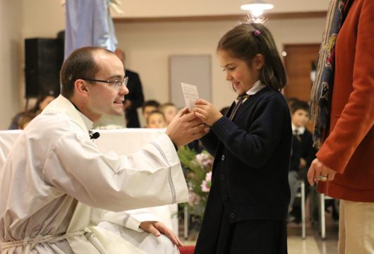 Entrega de las Tres Ave Marías 1° Básico