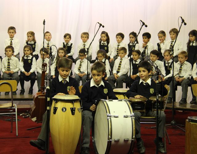 Presentación Talleres de Música 1° y 3° Básico