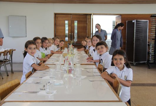 Almuerzo Kinder