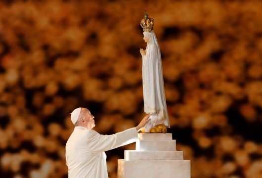 papa con virgen de fatima (1)